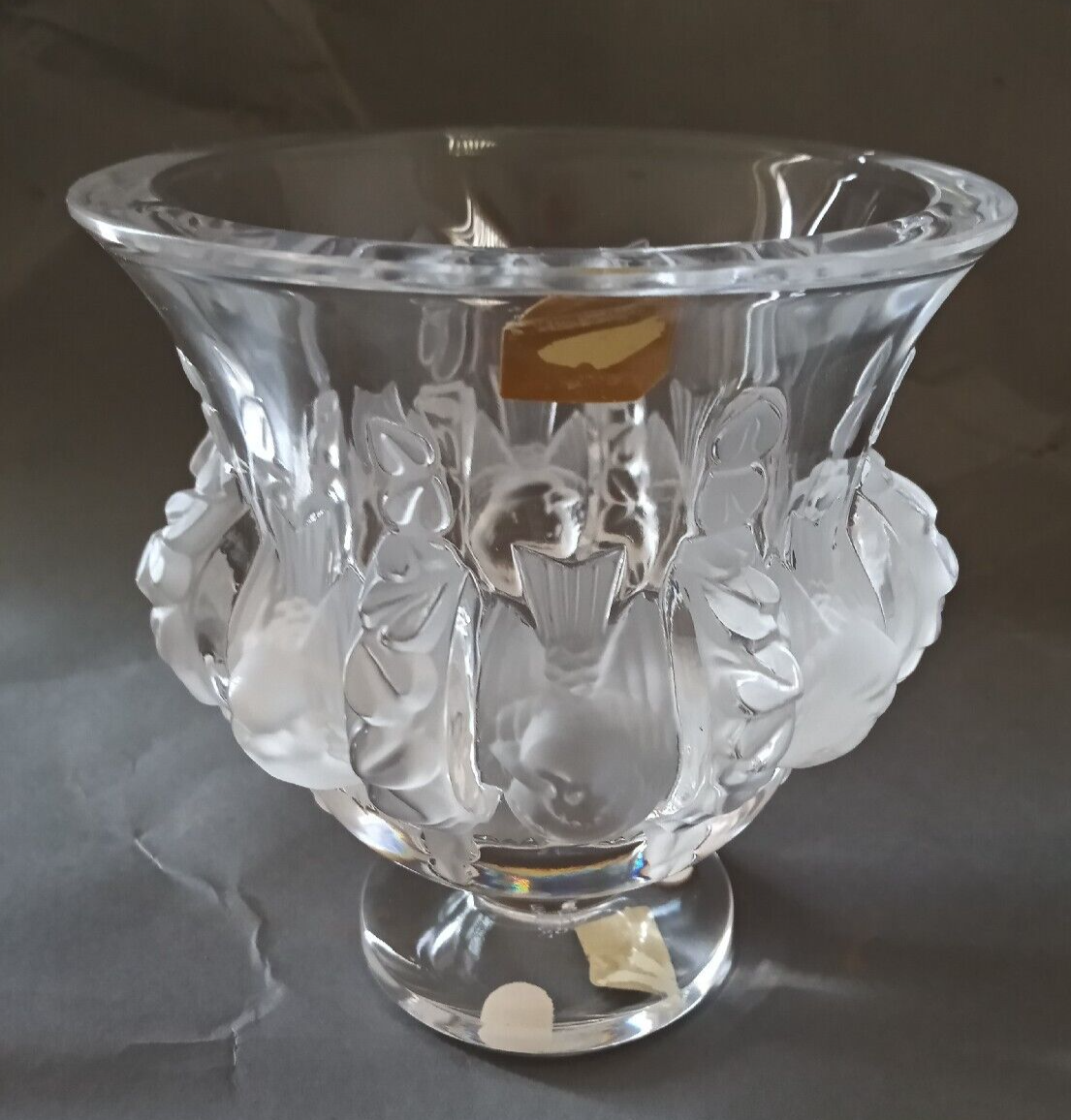 Vtg Lalique Dampierre Bird Sparrow Footed Vase 5" Crystal Frosted Birds