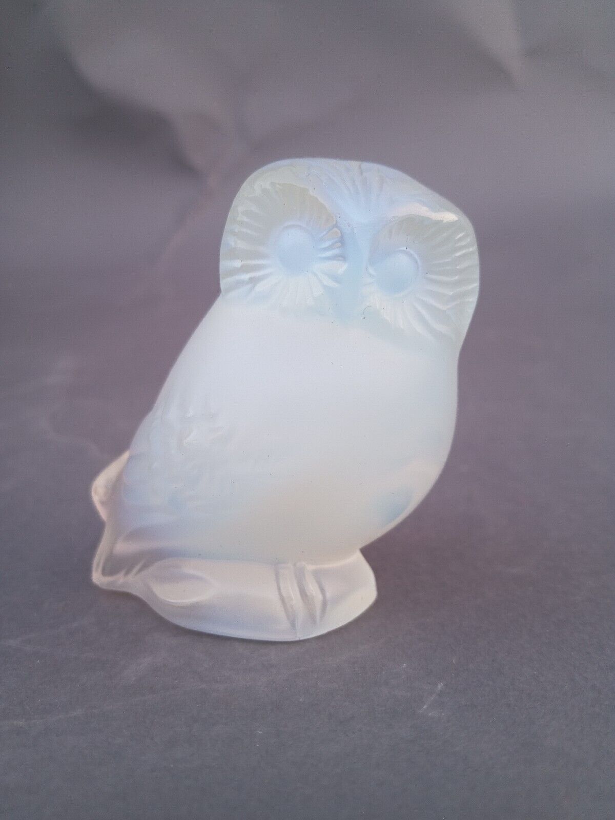 Lalique Nyctal  Opalescent Glass Crystal Owl Signed Ex condition Model Sculpture